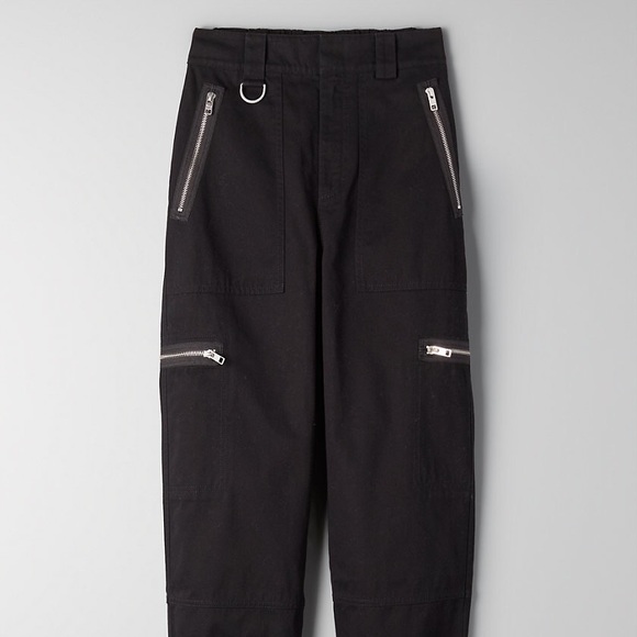 tna cargo pants